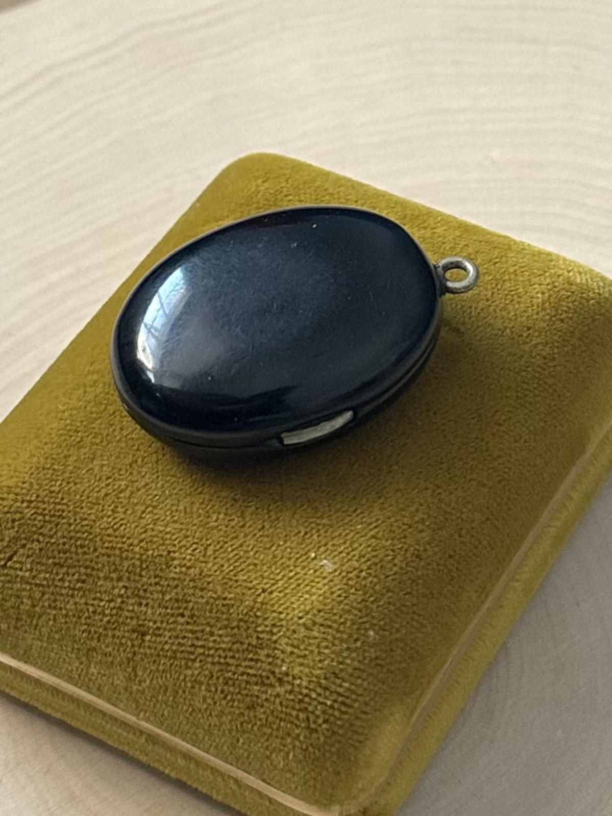 Antique 1870s Victorian Era Oval Whitby Jet Carved Edge Mourning Locket