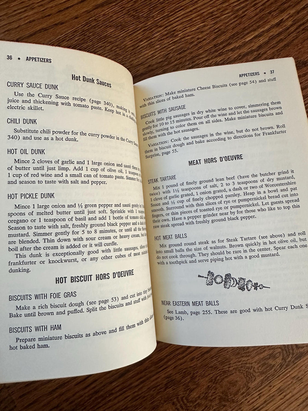 Vintage 1959 1961 The James Beard Cookbook Hardcover Book Midcentury Book Club Edition