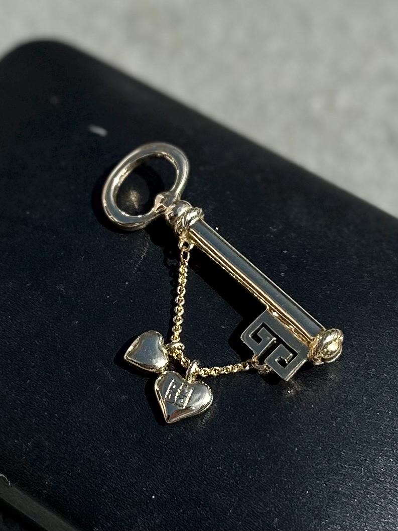Vintage Signed GIVENCHY Gold Tone Skeleton Key Dangle Heart Brooch Designer GG Logo
