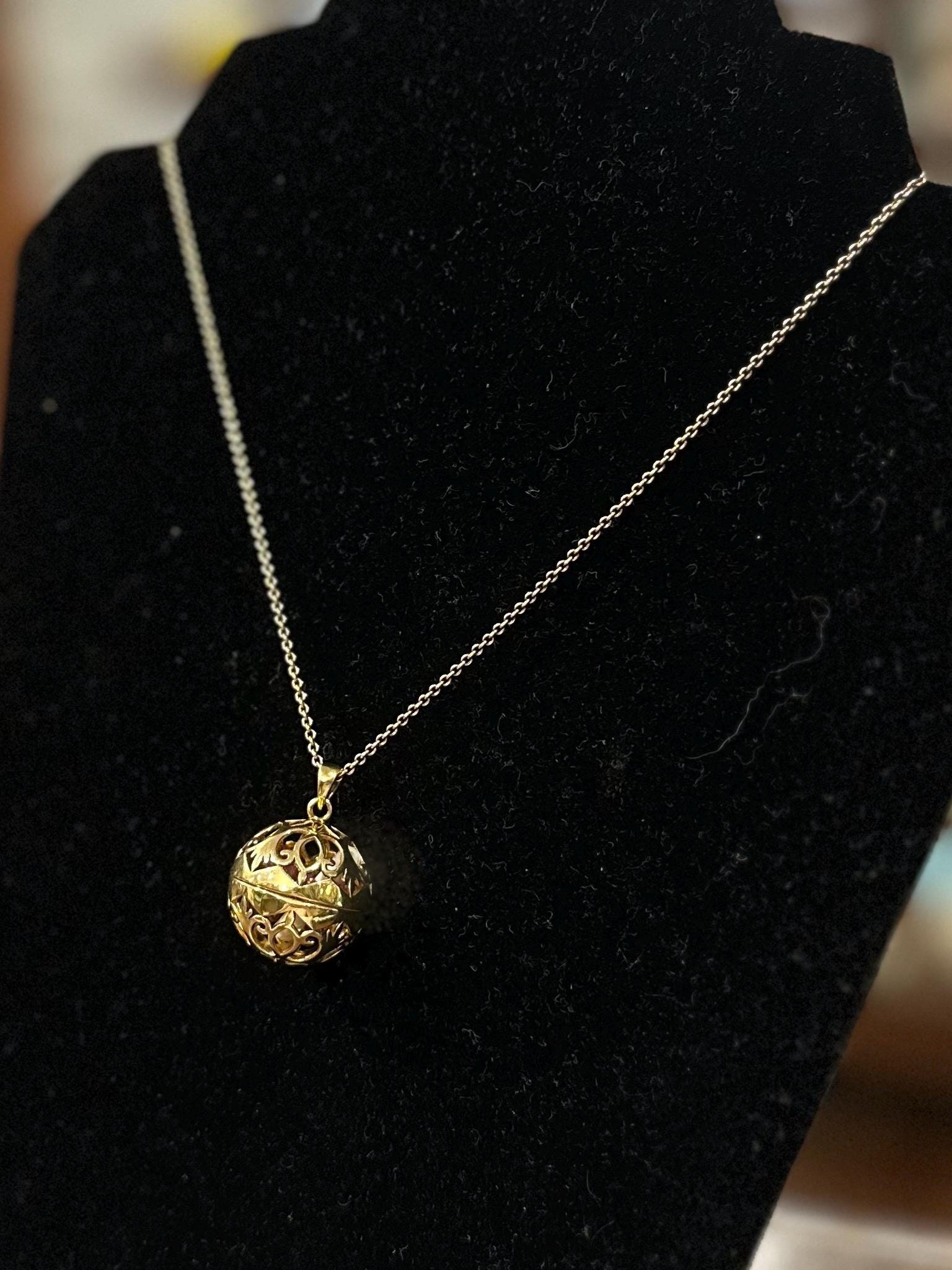 Vintage Gold Plated Sterling Silver 925 Orb Pendant Necklace with Blank Scroll Inside 24” Adjustable