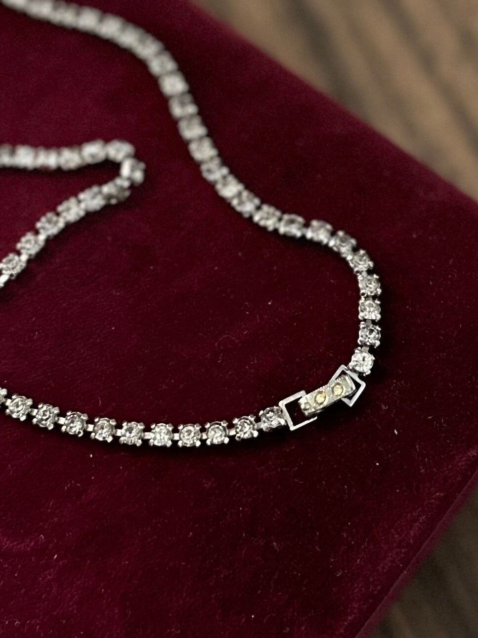 Vintage 1950s Clear Glass Rhinestone Teardrop Choker Necklace Collar 15” Evening Wedding Jewelry