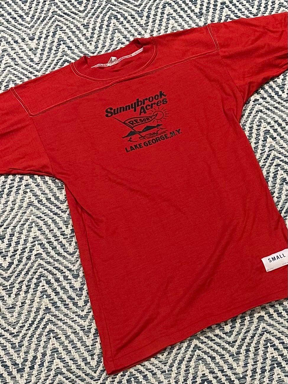 RARE Vintage 1970s Sunnybrook Acres Resort Lake George NY New York Souvenir Red Ringer Tee Poly-Cotton Blend RN 13765 Size Small