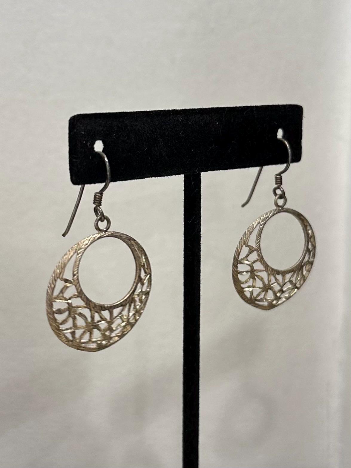 Vintage Sterling Silver 925 Open Circle Ornate Etched Dangle Earrings