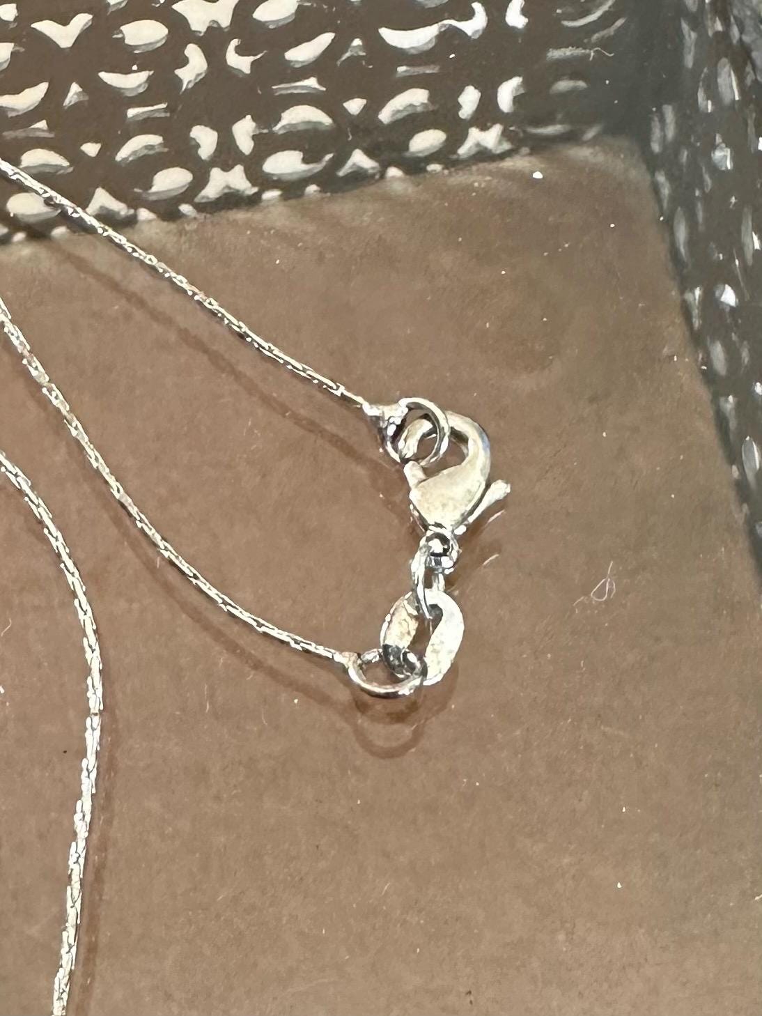 Vintage Midcentury Signed CORO Silver Tone 3 Dimensional Rose Pendant Necklace 18”