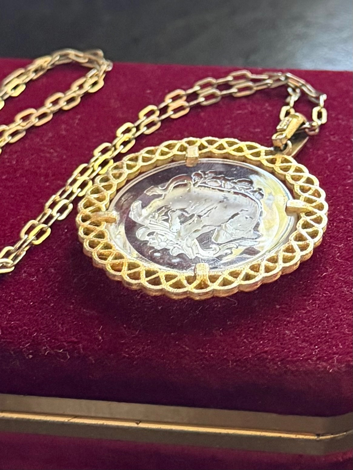 1970s Crown Trifari Gold Tone Intaglio Glass Taurus Bull Pendant Necklace