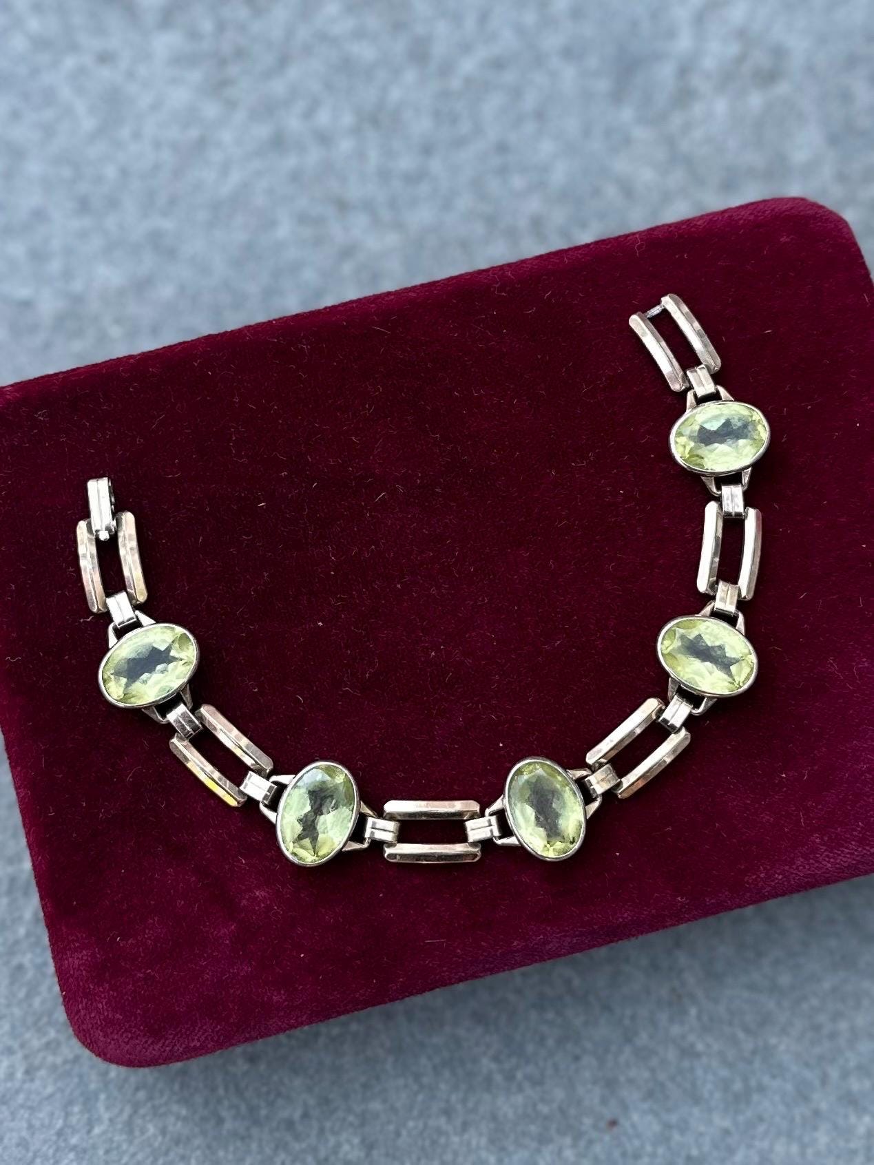 Vintage 1940s Art Deco Signed ENGEL BROTHERS 1/20 10k Gold Filled Faceted Cut Light Green Glass Stones Link Bracelet 7”