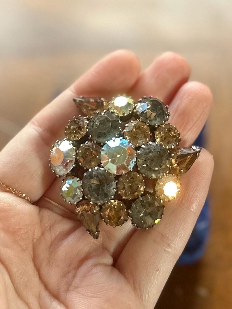 Vintage 1950s 1960s Signed KARU ARKE INC Topaz Smokey Aurora Borealis Rhinestone Brooch Midcentury