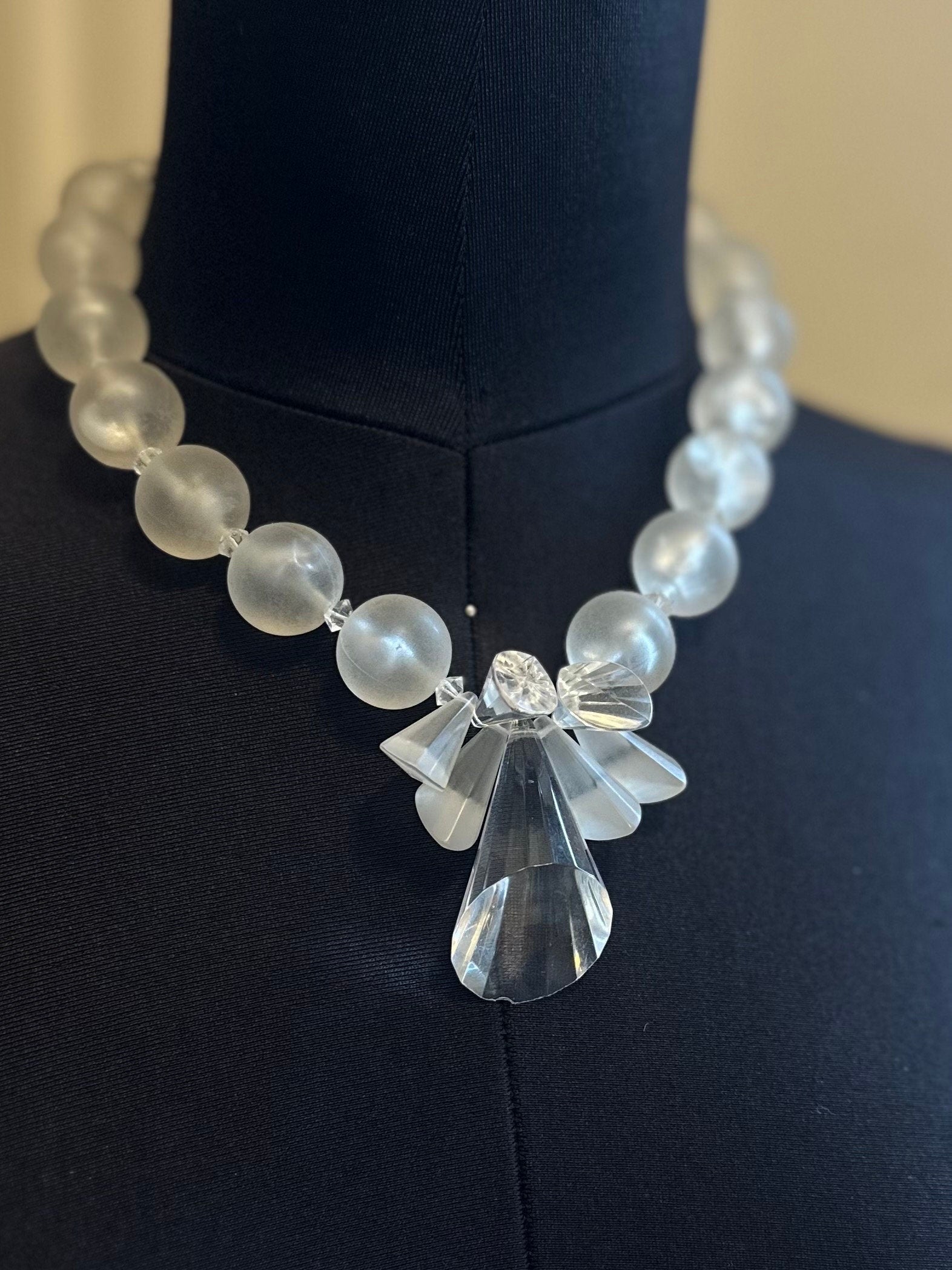 Rare Vintage 1950s Clear & Frosted Graduated Lucite and Faceted Lucite Cone Beaded Collar Necklace | Avant Garde Couture Statement Jewelry