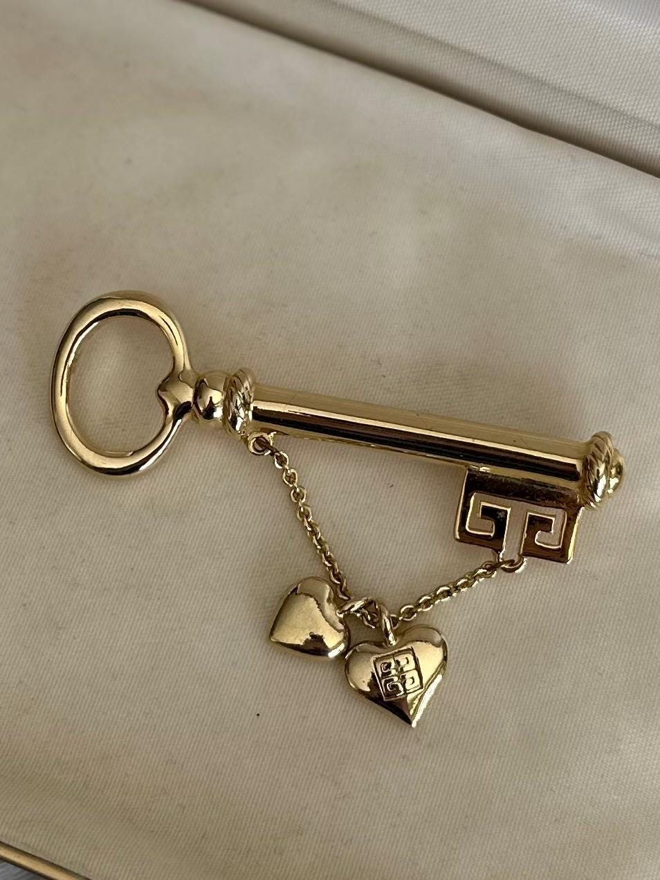 Vintage Signed GIVENCHY Gold Tone Skeleton Key Dangle Heart Brooch Designer GG Logo