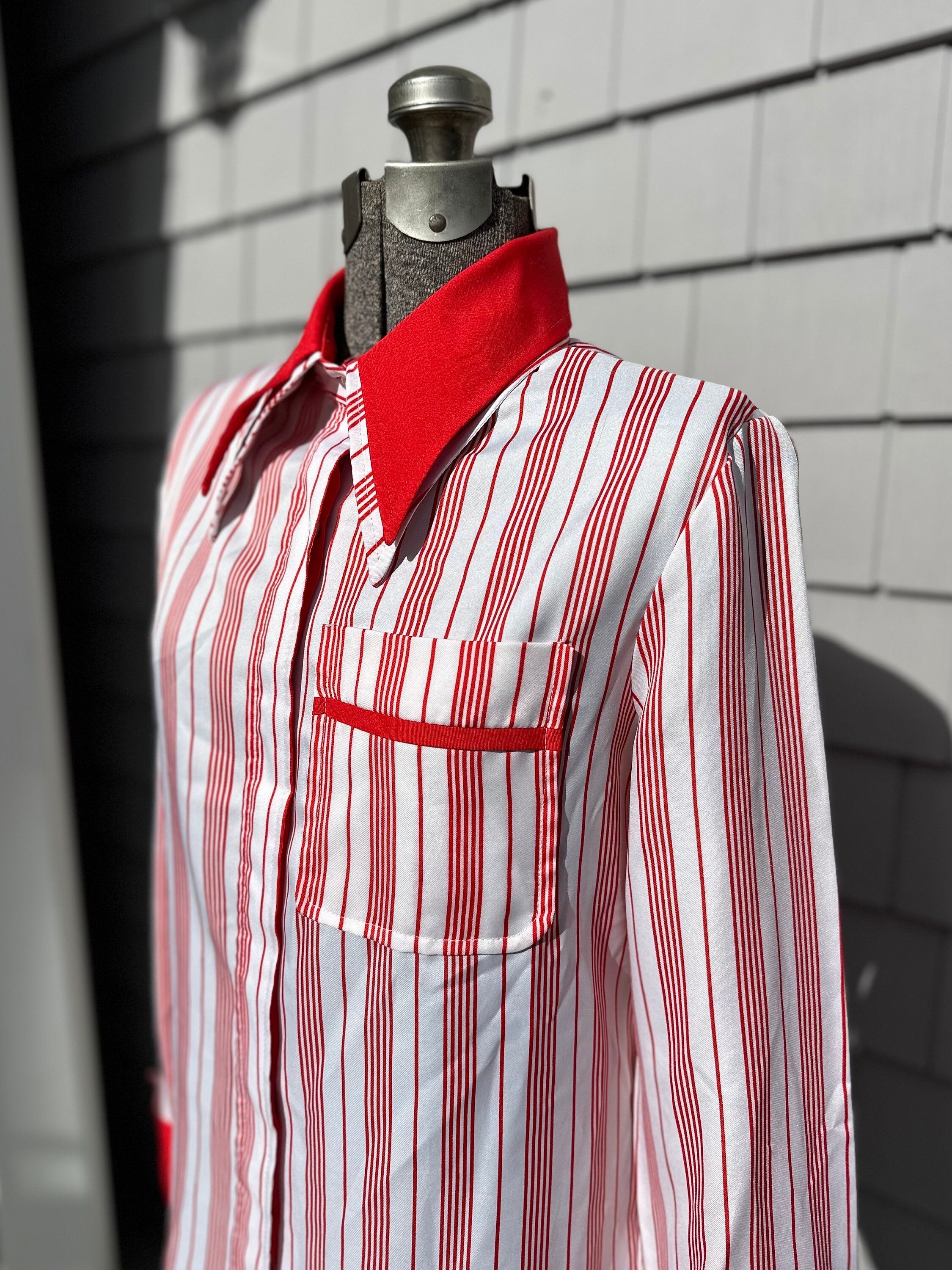 Vintage 1970s Joanna Women's Red & White Striped Double Collar Collared Button Down Blouse Long Sleeve Size 4