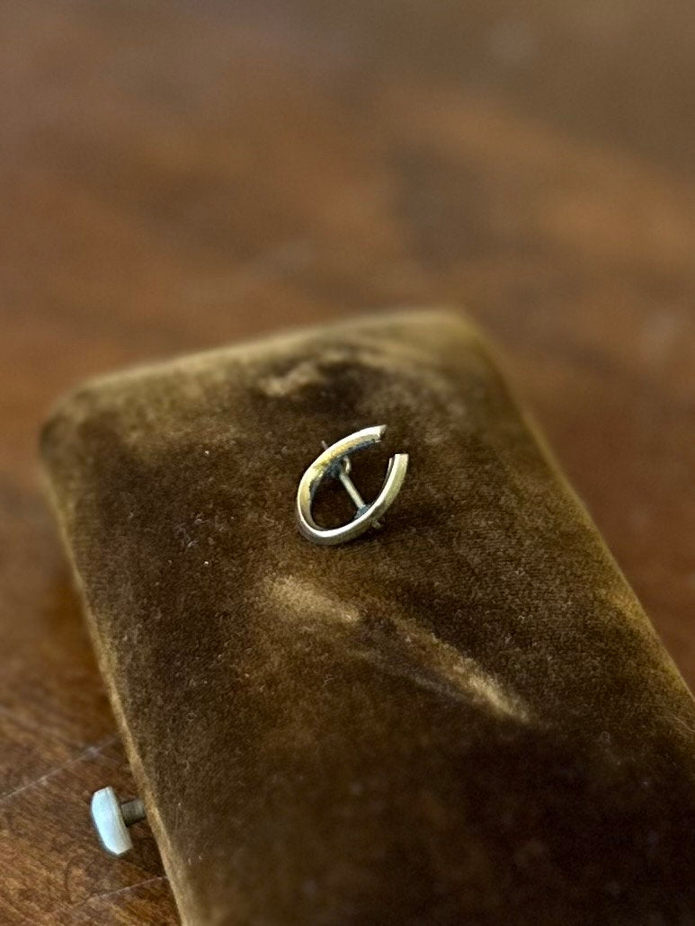 Antique Victorian Mini Gold Top Horseshoe Pin C-Clasp