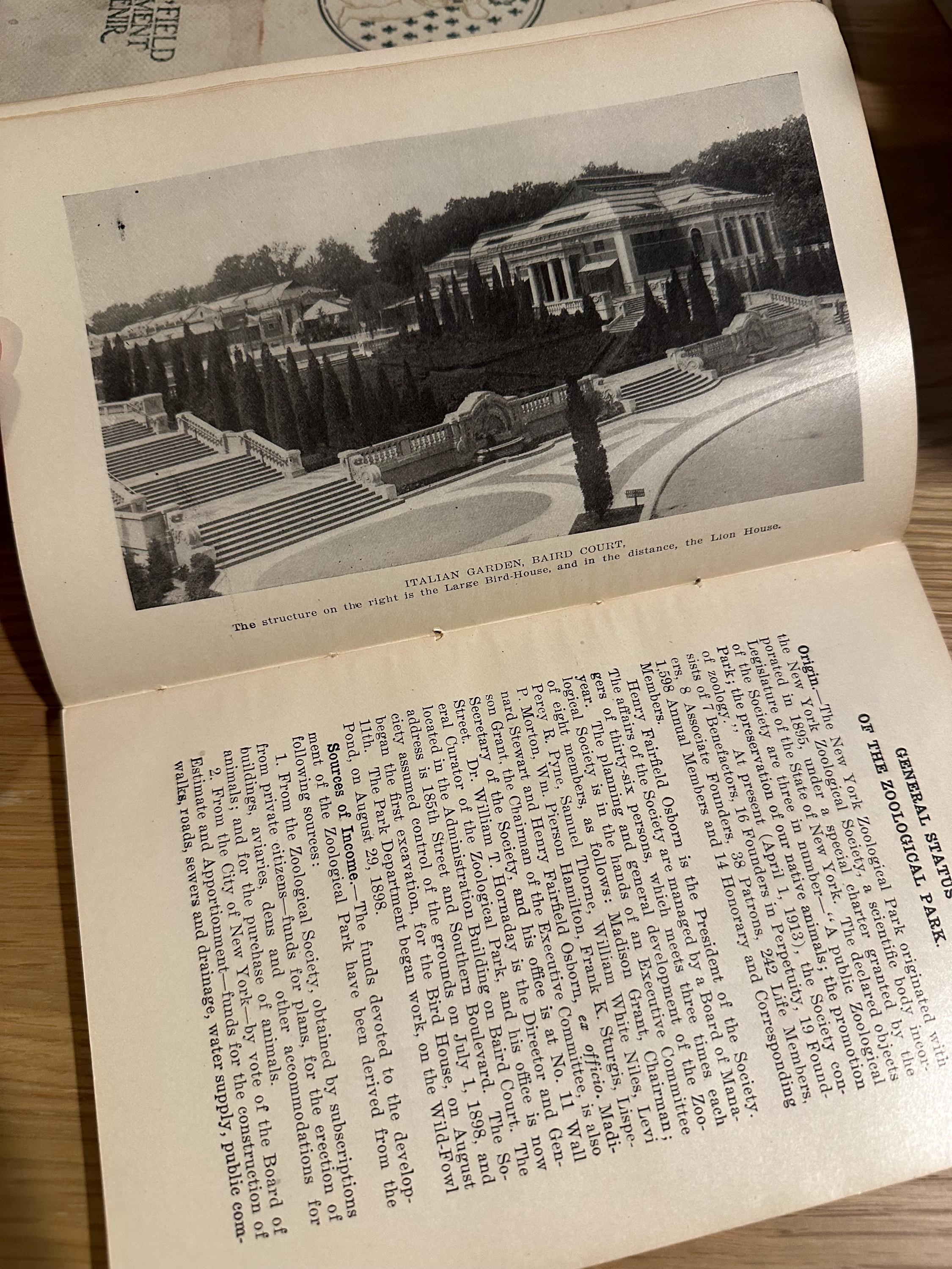 Antique 1913 Popular Official Guide to the New York Zoological Park Illustrated Hardcover Book