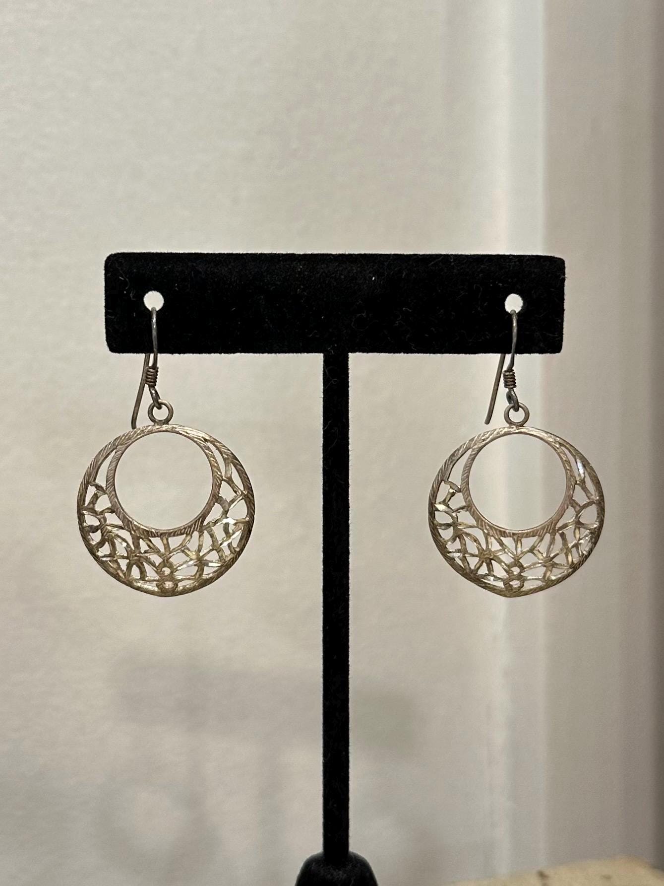 Vintage Sterling Silver 925 Open Circle Ornate Etched Dangle Earrings