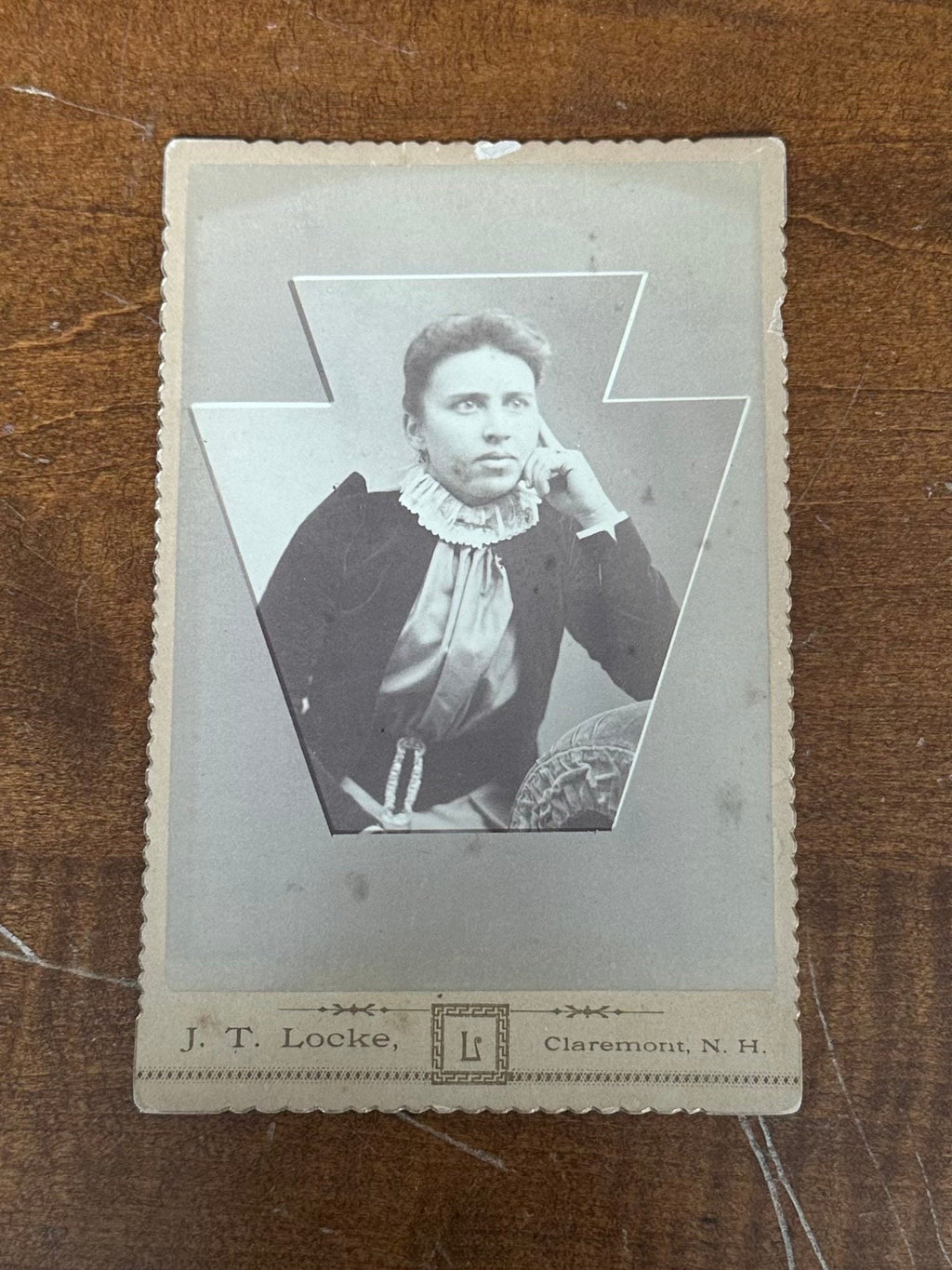 Antique Late 1800s J.T. Locke Claremont New Hampshire Cabinet Card Portrait of Woman Crimped Edges 6.5x4.25
