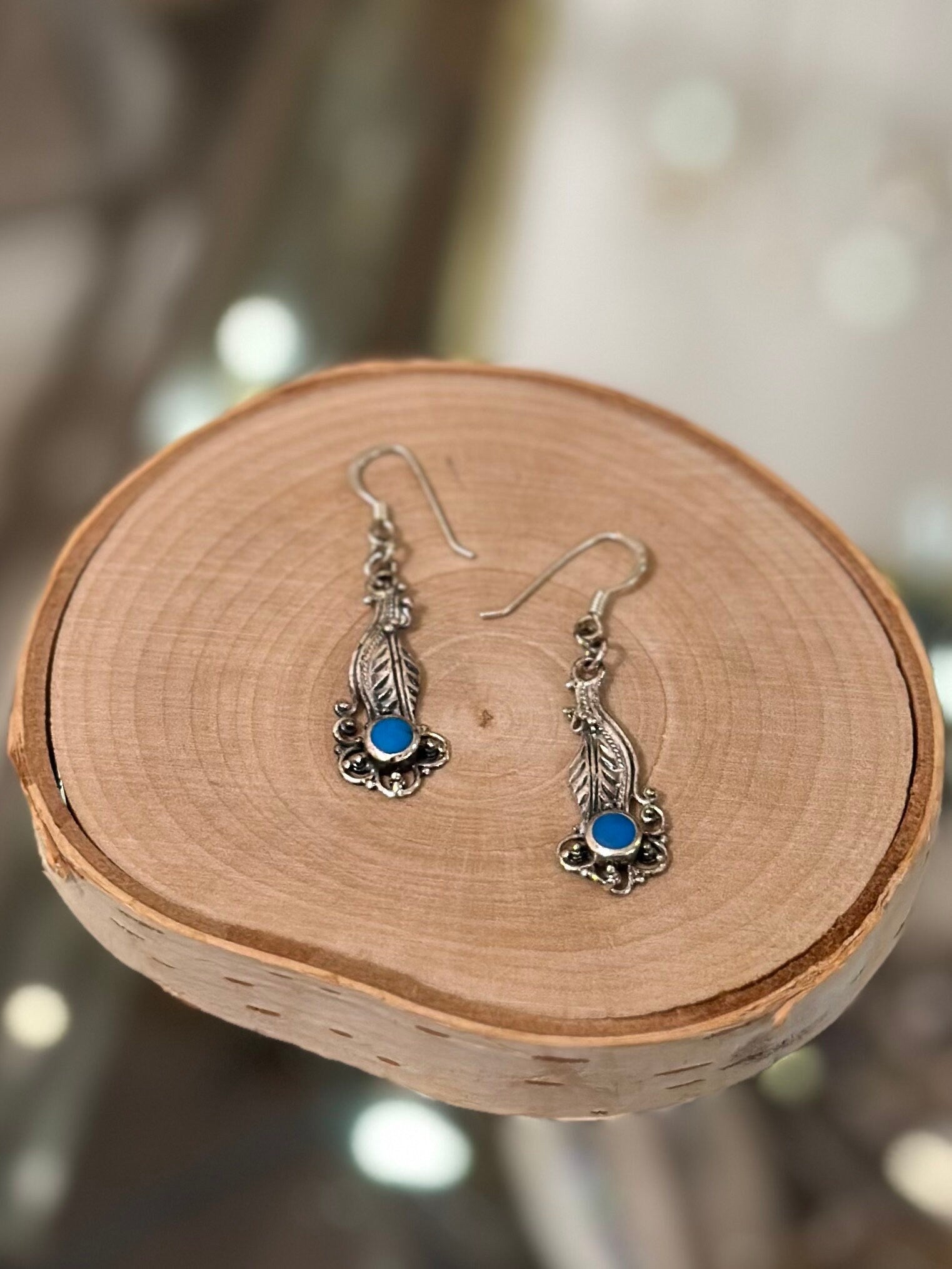 Vintage 925 Marked Sterling Silver Southwestern Style Turquoise Feather Leaf Scroll Dangle Earrings