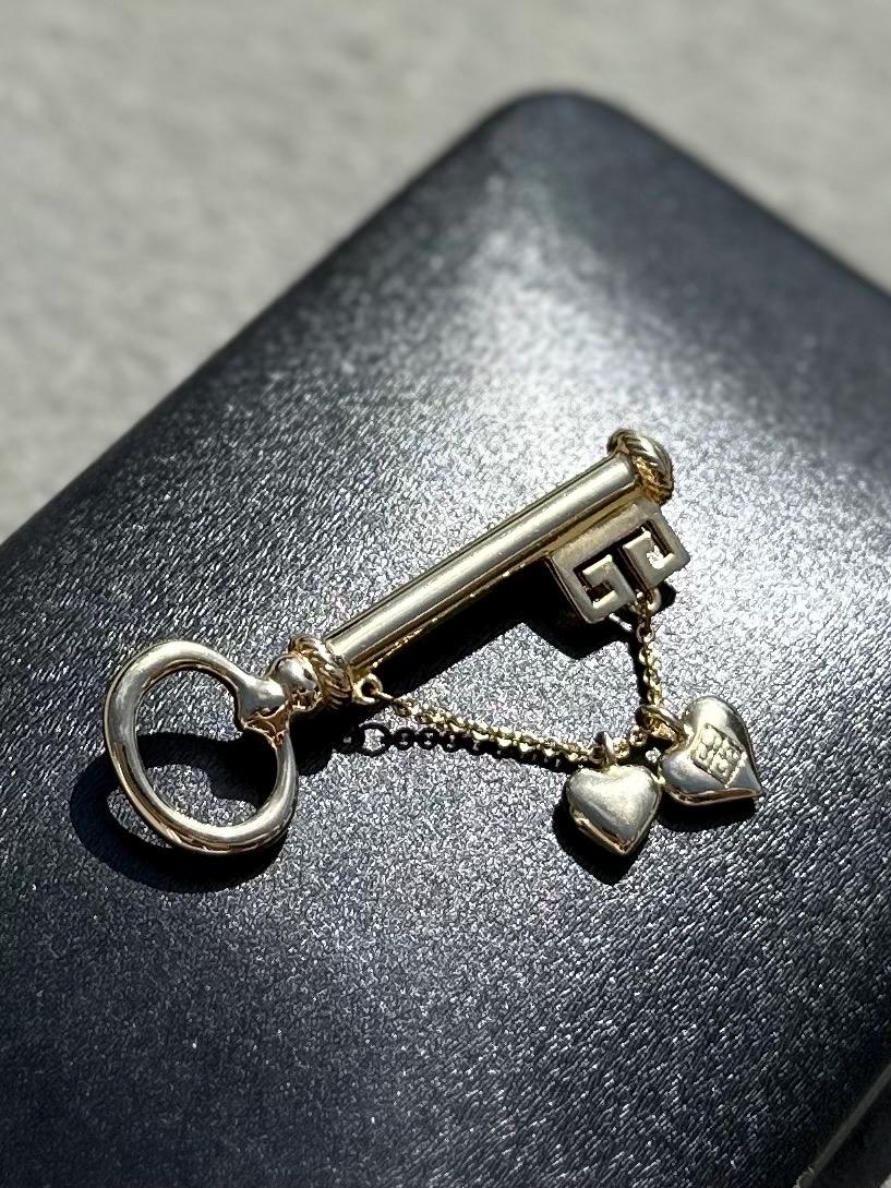 Vintage Signed GIVENCHY Gold Tone Skeleton Key Dangle Heart Brooch Designer GG Logo
