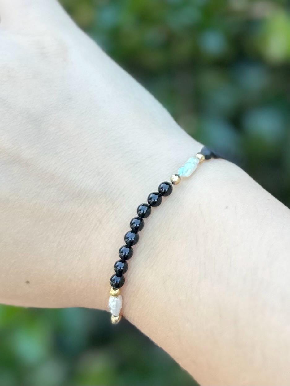Vintage Dainty 14k Yellow Gold Genuine Black Onyx & Freshwater Pearl 4mm Beaded Bracelet 7”