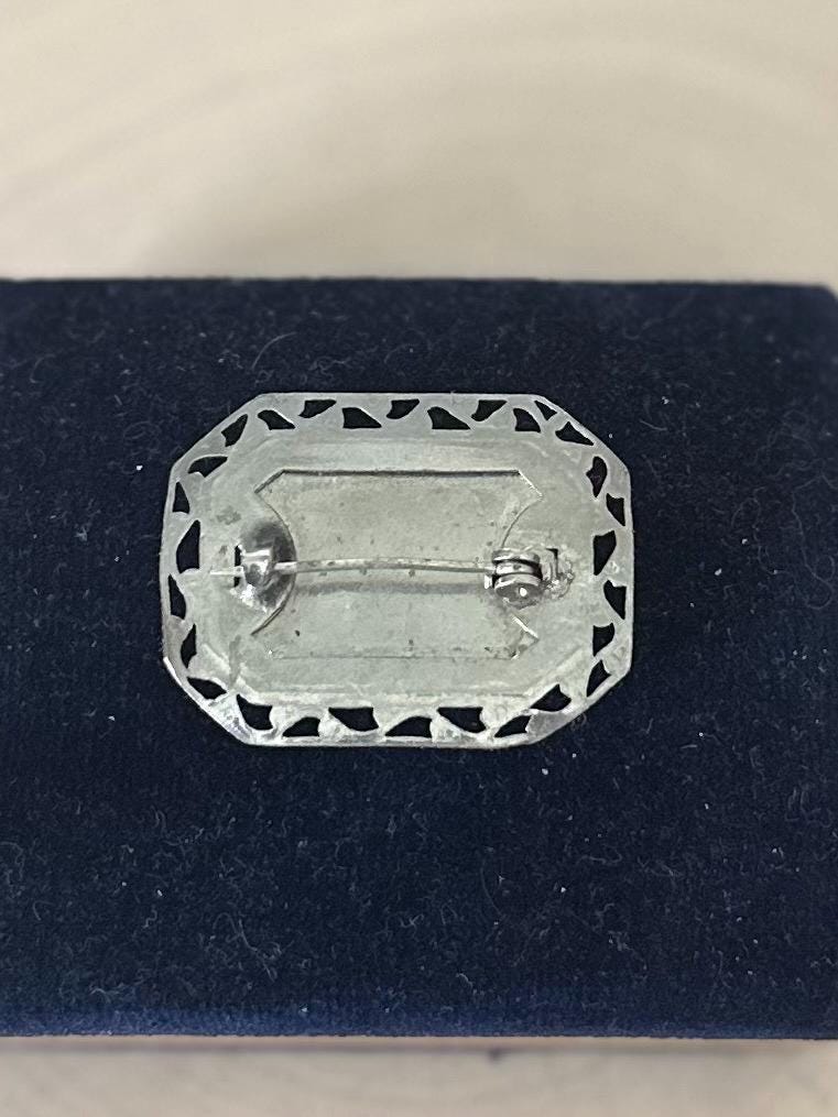 Antique Art Deco 1920s 1930s Reverse Carved Glass Floral Pansy Intaglio Silver Tone Brooch C-Clasp